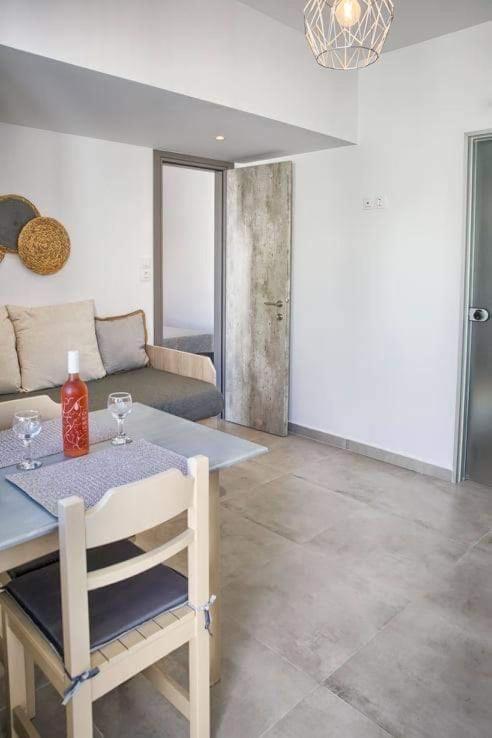 Joanna Apartments CCharaki Zewnętrze zdjęcie